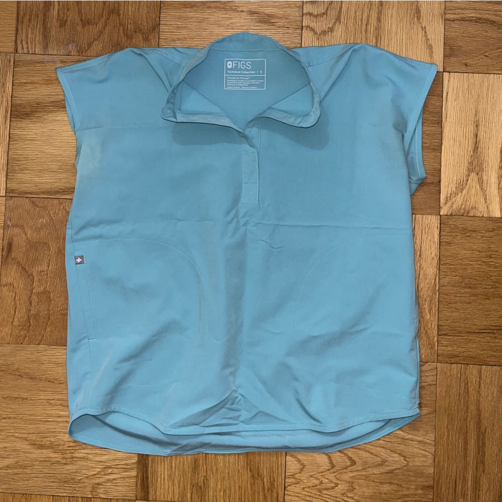 Rafaela Oversized Scrub Top